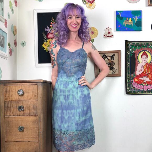 Vintage Hand Dyed Slip Dress, 1960s Vanity Fair Green & Blue Galaxy Mist Sz XS - Picture 2 of 10